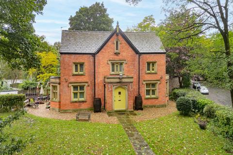 5 bedroom detached house for sale, Lower Broughton Road, Salford M7