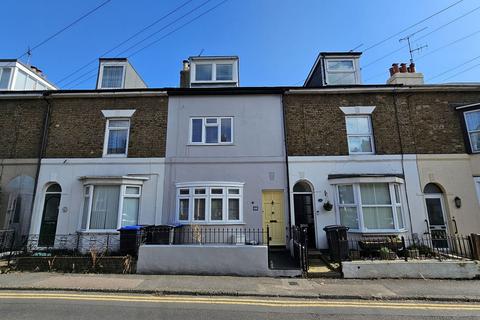 3 bedroom terraced house for sale, Blenheim Road, Deal CT14