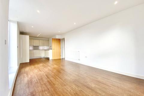 2 bedroom penthouse to rent, Arthur Court, Stanmore HA7