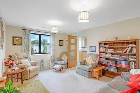 2 bedroom apartment for sale, Jenner Court, St. Georges Road, Cheltenham, GL50 3ER