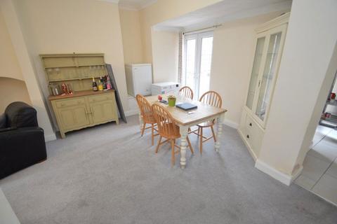 3 bedroom house to rent, Onslow Terrace, DH7