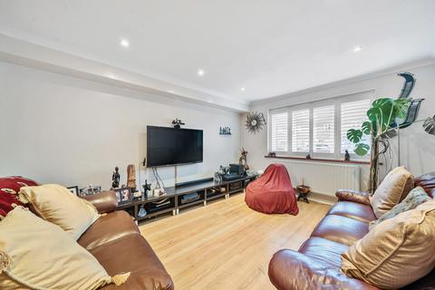 3 bedroom house for sale, Somertrees Avenue, London