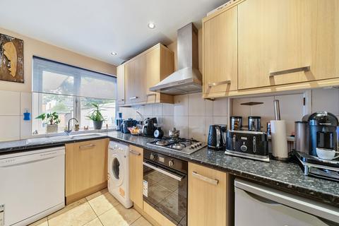 3 bedroom house for sale, Somertrees Avenue, London