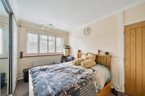 3 bedroom house for sale, Somertrees Avenue, London