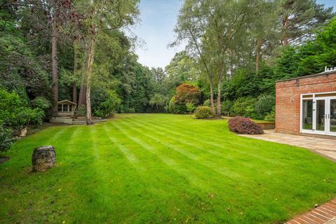 6 bedroom detached house for sale, Llanvair Close, Ascot, Berkshire, SL5