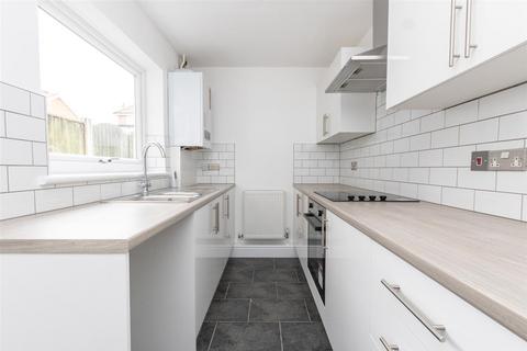 2 bedroom terraced house for sale, St. Albans Road, Nottingham NG5