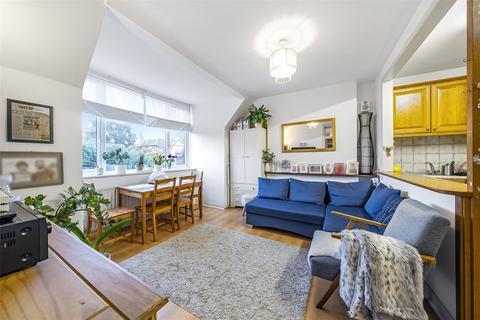 2 bedroom apartment for sale, Riggindale Road, London SW16