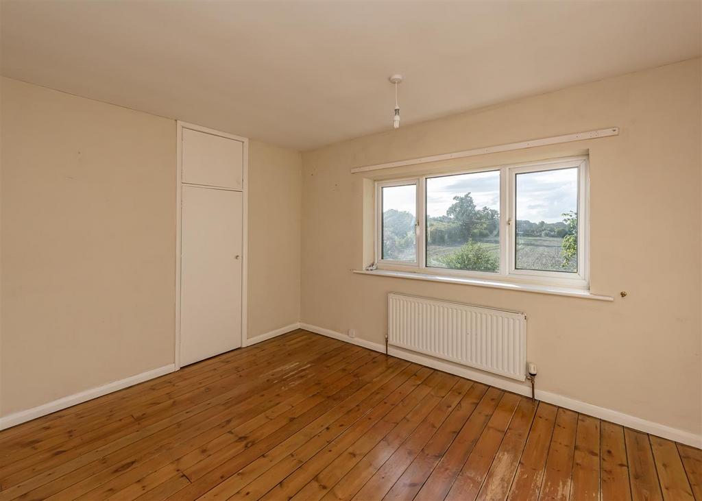 7 Shackerley Lane-bed2.jpg
