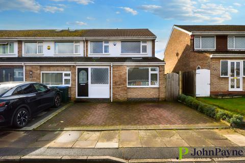 68 Alpine Rise, Coventry, CV3 6NR