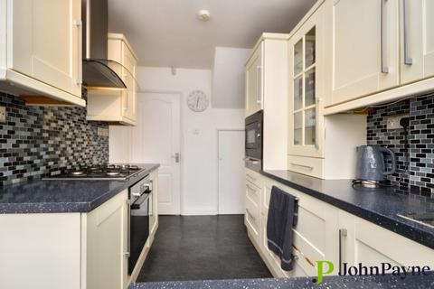 68 Alpine Rise, Coventry, CV3 6NR