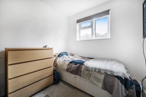 2 bedroom flat for sale, Basingstoke,  Hampshire,  RG21