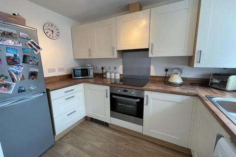 37 Bryn Uchaf, Bryn, Llanelli, SA14 9UJ