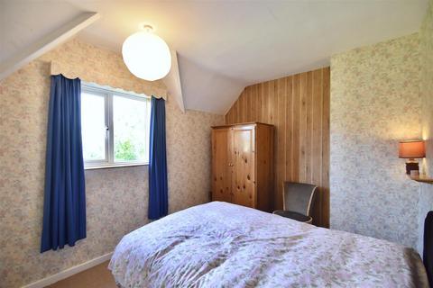10 Bletchingdon Road, Kirtlington, Kidlington, OX5 3HG