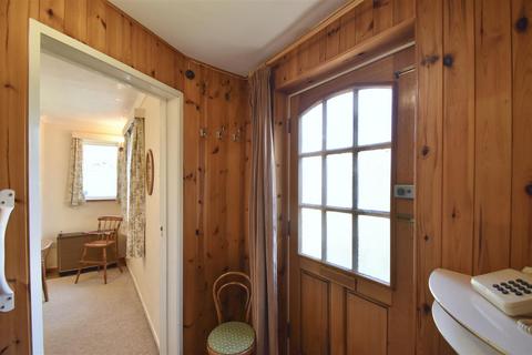 10 Bletchingdon Road, Kirtlington, Kidlington, OX5 3HG