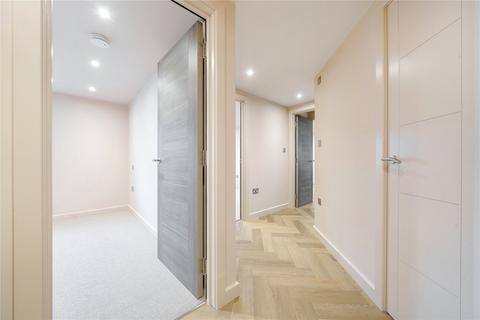 Flat 1, Convenience House, 224a High Street, Barnet, EN5 5SZ