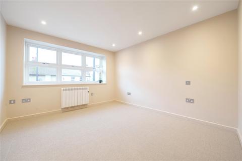 Flat 1, Convenience House, 224a High Street, Barnet, EN5 5SZ