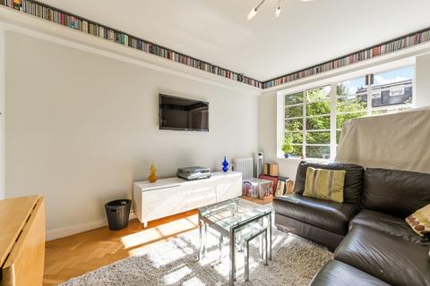 2 bedroom flat for sale, Shepherds Bush Road, London, W6