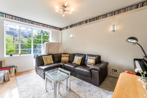 2 bedroom flat for sale, Shepherds Bush Road, London, W6
