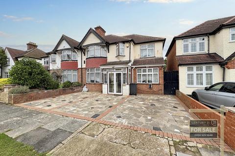 6 bedroom semi-detached house for sale, Blossom Waye, HOUNSLOW TW5