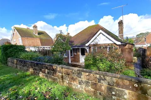 2 bedroom detached bungalow for sale, Courtwick Lane, Wick, Littlehampton