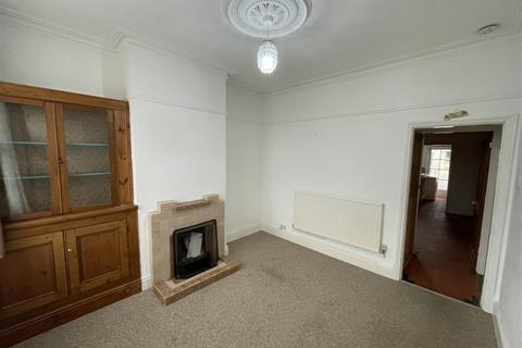 2 bedroom terraced house for sale, Latimer Street, Leicester