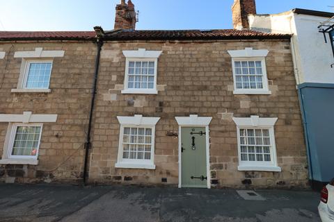 3 bedroom cottage for sale, Church Street, Filey YO14