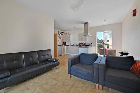 2 bedroom apartment for sale, Champness Road, Barking, Essex