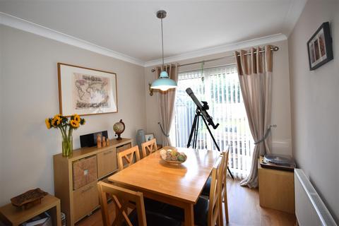 4 bedroom detached house for sale, St. Georges Green, Goole