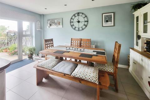 120a Borstal Road, Rochester, ME1 3BD