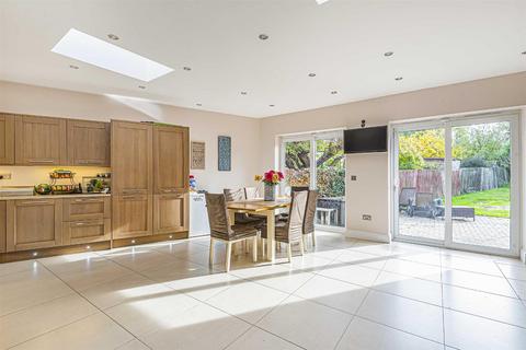 4 bedroom detached house for sale, Greenway, Totteridge