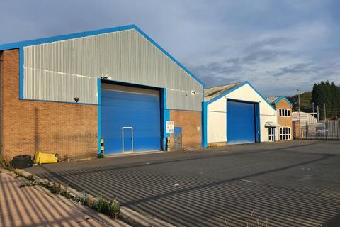 Industrial unit to rent, Unit 1 Turner Crescent, Newcastle under Lyme, ST5 7JZ