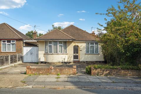 2 bedroom detached bungalow for sale, Woodford Crescent, Pinner, HA5