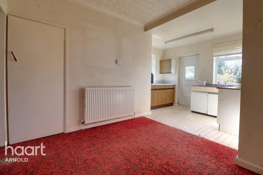 Willbert Road, Arnold 3 bed semidetached house for sale £150,000