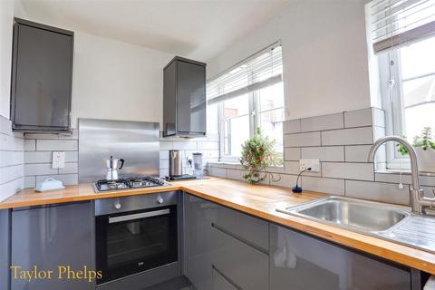Studio for sale, Albany Mews, Ware SG12