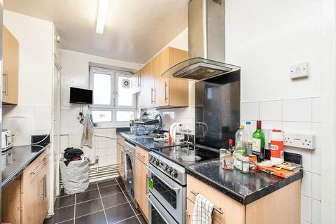 2 bedroom flat to rent, Jamaica Road, London SE16