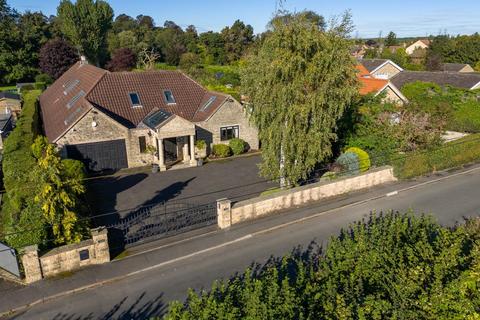 6 bedroom detached house for sale, Poole Lane, Burton Salmon, Leeds