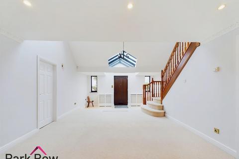 6 bedroom detached house for sale, Poole Lane, Burton Salmon, Leeds