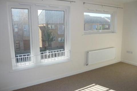 2 bedroom terraced house to rent, Cameron Drive, Dartford DA1