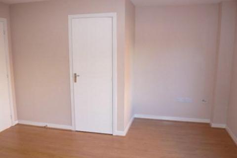 2 bedroom terraced house to rent, Cameron Drive, Dartford DA1