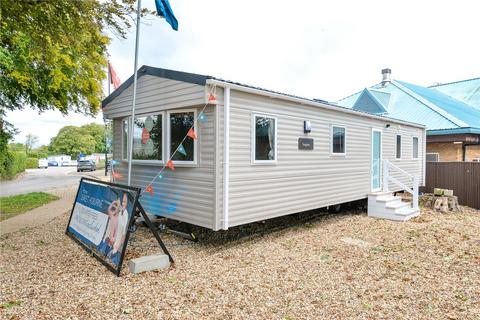 3 bedroom park home for sale, Show Ground 2, Hoburne Bashley Holiday Park, New Milton, Hampshire, BH25