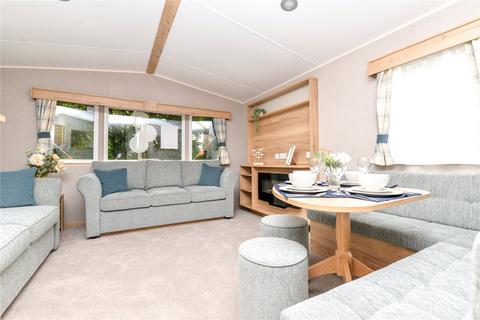 3 bedroom park home for sale, Show Ground 2, Hoburne Bashley Holiday Park, New Milton, Hampshire, BH25