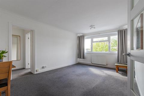 2 bedroom apartment to rent, Western Avenue, Cardiff CF5