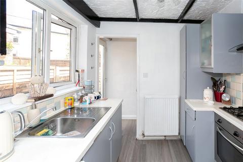 2 bedroom terraced house to rent, Leavesden Road, Watford, Hertfordshire, WD24