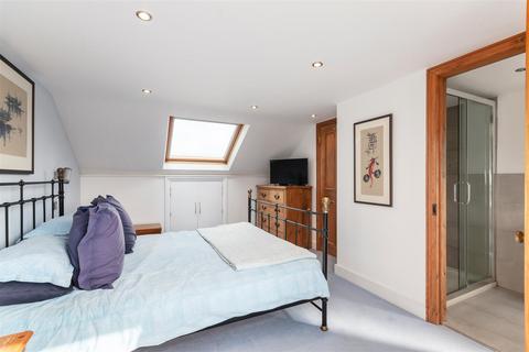 3 bedroom end of terrace house for sale, Bronson Road, Raynes Park SW20