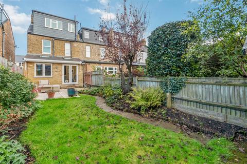 1 Bronson Road, London, SW20 8DZ