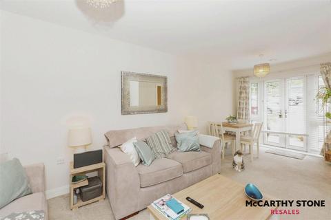 2 bedroom apartment for sale, Fern Court, Gower Road, Sketty, Swansea, West Glamorgan, SA2 9BH