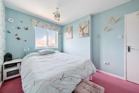 4 Dickens Drive, Exeter, EX2 6NS