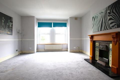 2 bedroom flat to rent, Whitworth Road, London, SE25