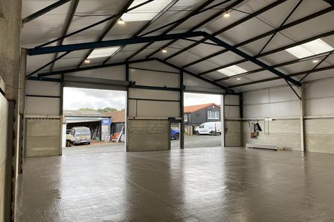 Industrial unit to rent, Patch Park Farm, Ongar Road, Abridge