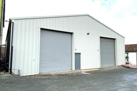 Industrial unit to rent, Patch Park Farm, Ongar Road, Abridge